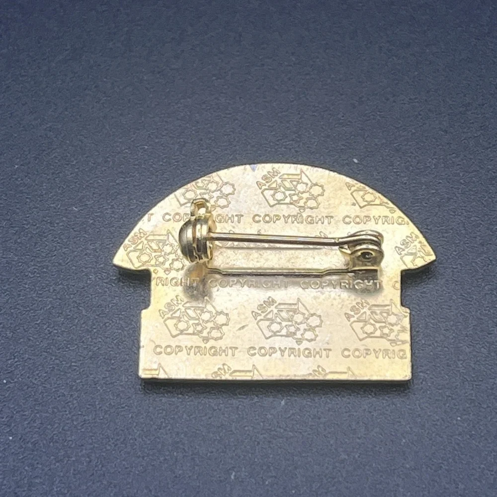 Royal Flying Doctor‎ Service Cairns North Queensland Australia Plane Hat Pin
